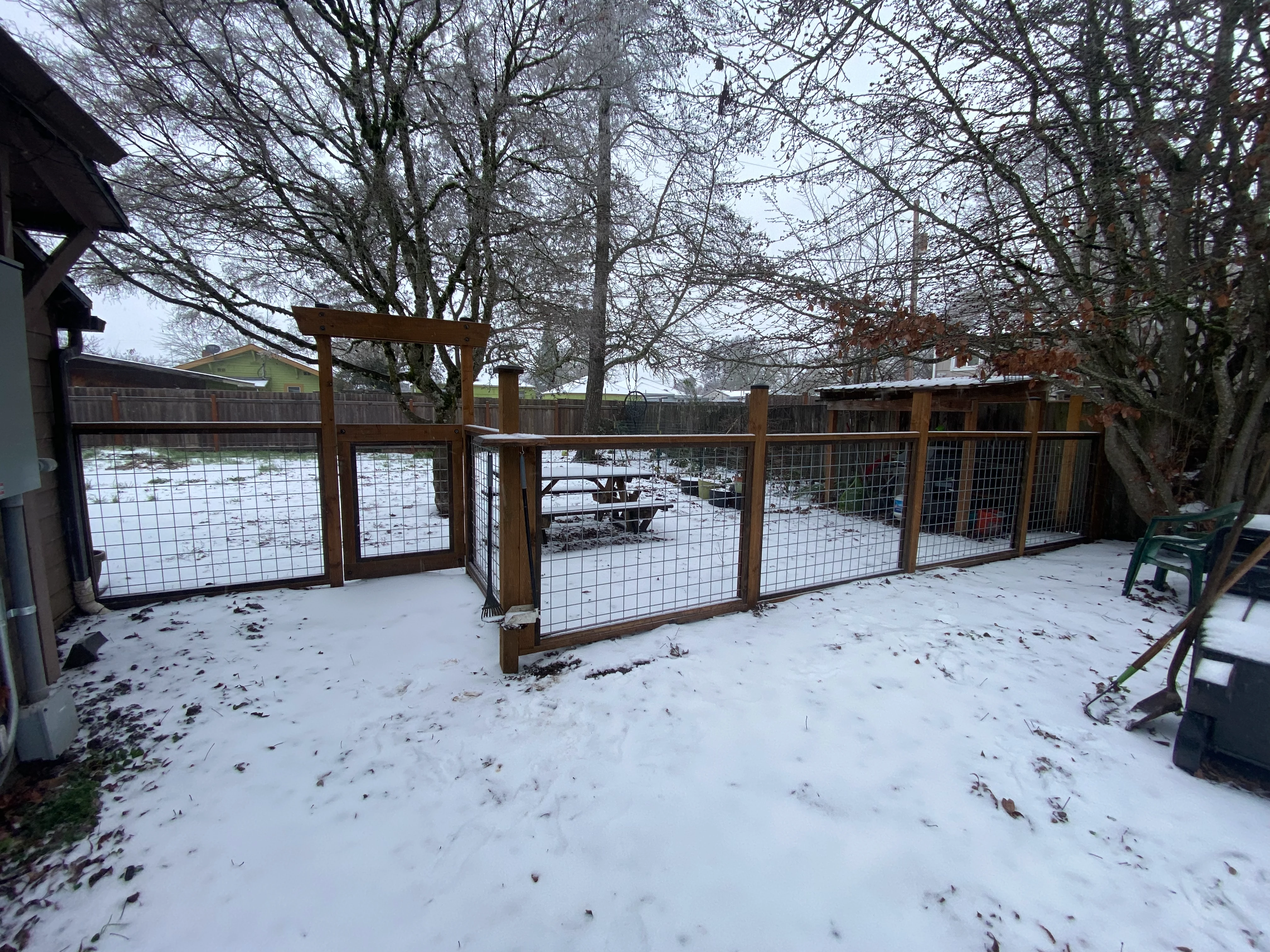 Welded wire fence with custom gate
